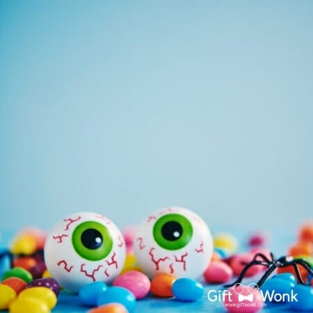 Halloween Treats - edible eyeballs for Halloween