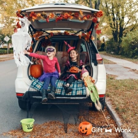 Best Halloween Alternatives - Your Halloween Plan B! 6 Halloween Alternatives - Trunk or Treat