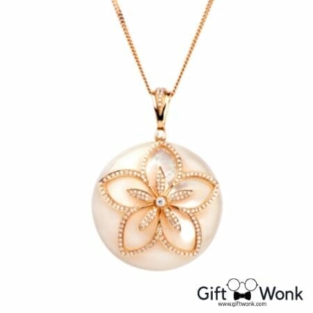 Christmas Gifts for Girlfriends - Birth Month Flower Necklace