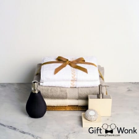 Christmas Gifts For Parents - Pampering Gift Set