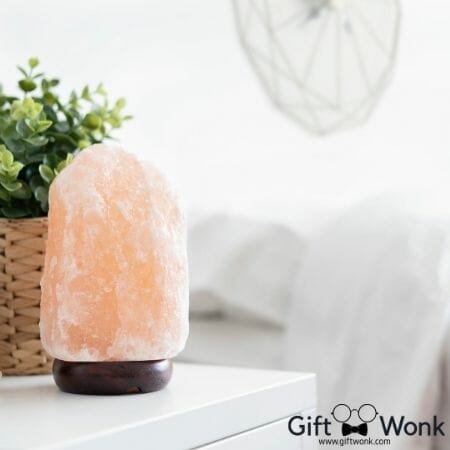 Perfect Christmas Gift for Mom - Himalayan Salt Lamp