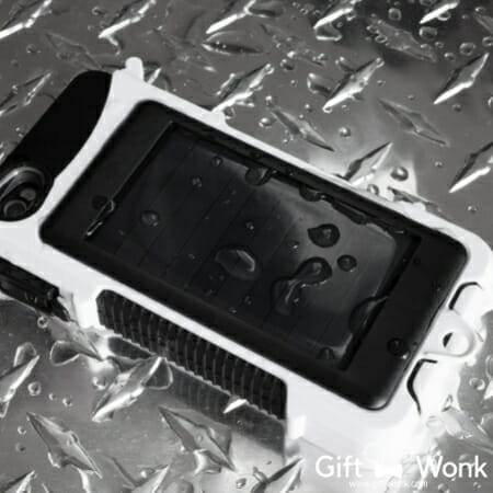 Christmas Gifts for Boyfriends - Waterproof Smartphone Case 