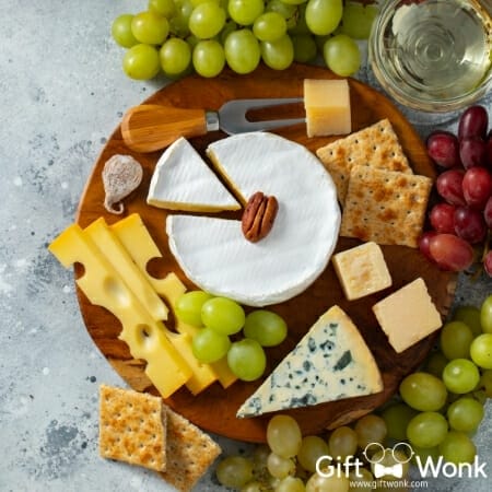 Christmas Gift Basket Ideas - A Wine and Grazing Set 
