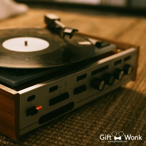 Best Record Players for Getting In on the Vinyl Trend 4