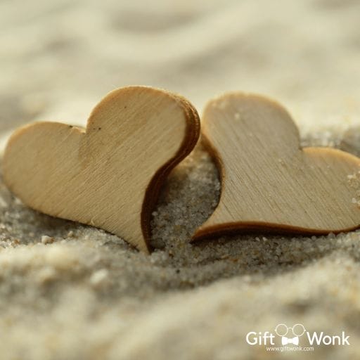 Heartfelt Keepsake Gifts That Will Evoke Love and Warmth in Anyone 8